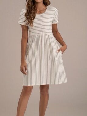 Stripe Short Sleeve Round Neck Midi Dress